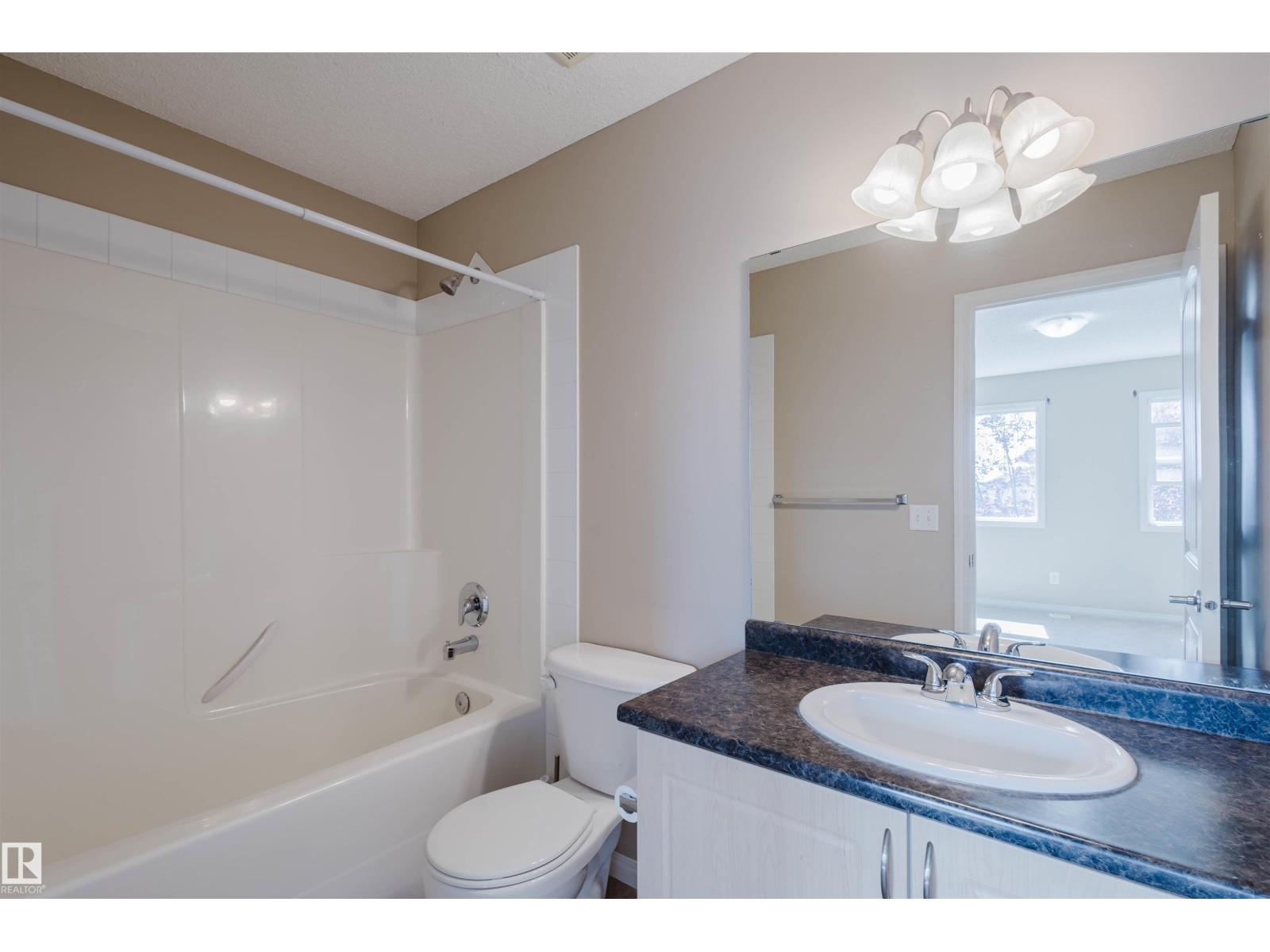Photo 20 of 9235 Scott Ln Nw, Edmonton AB