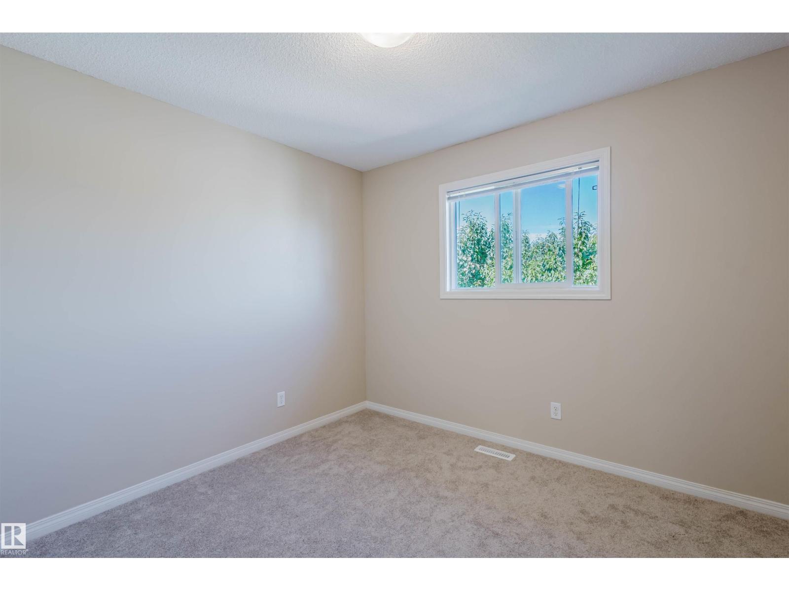 Photo 23 of 9235 Scott Ln Nw, Edmonton AB
