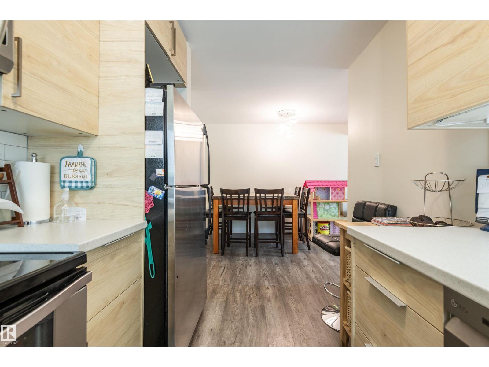 Photo 14 of 7229 83 Av Nw, Edmonton AB