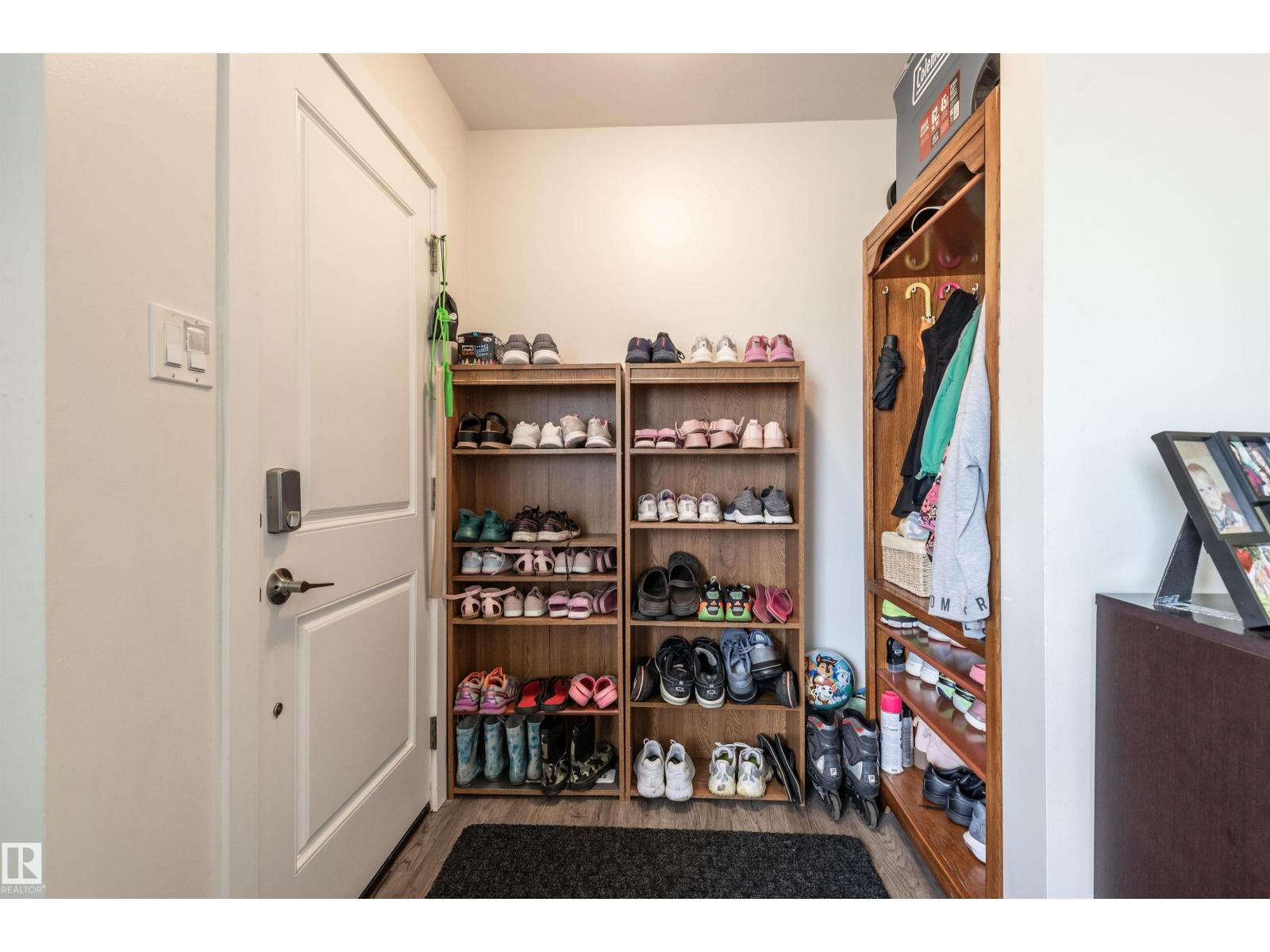 Photo 2 of 7229 83 Av Nw, Edmonton AB