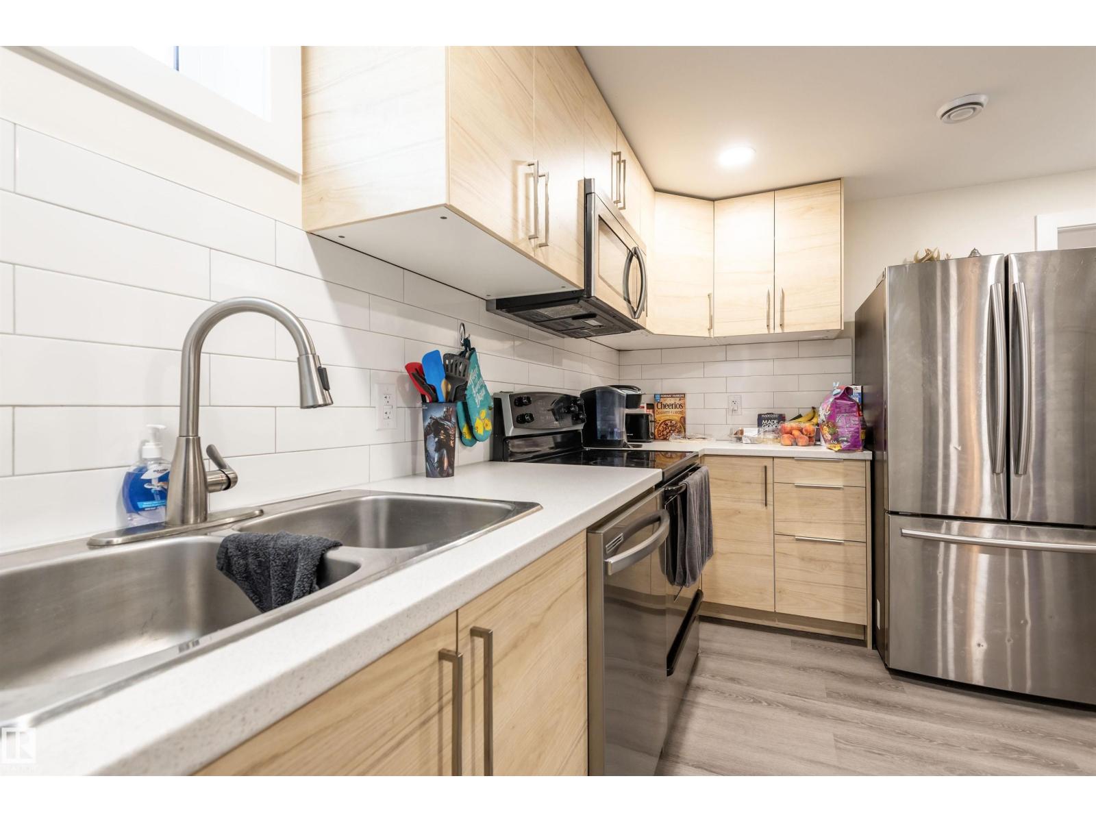 Photo 36 of 7229 83 Av Nw, Edmonton AB
