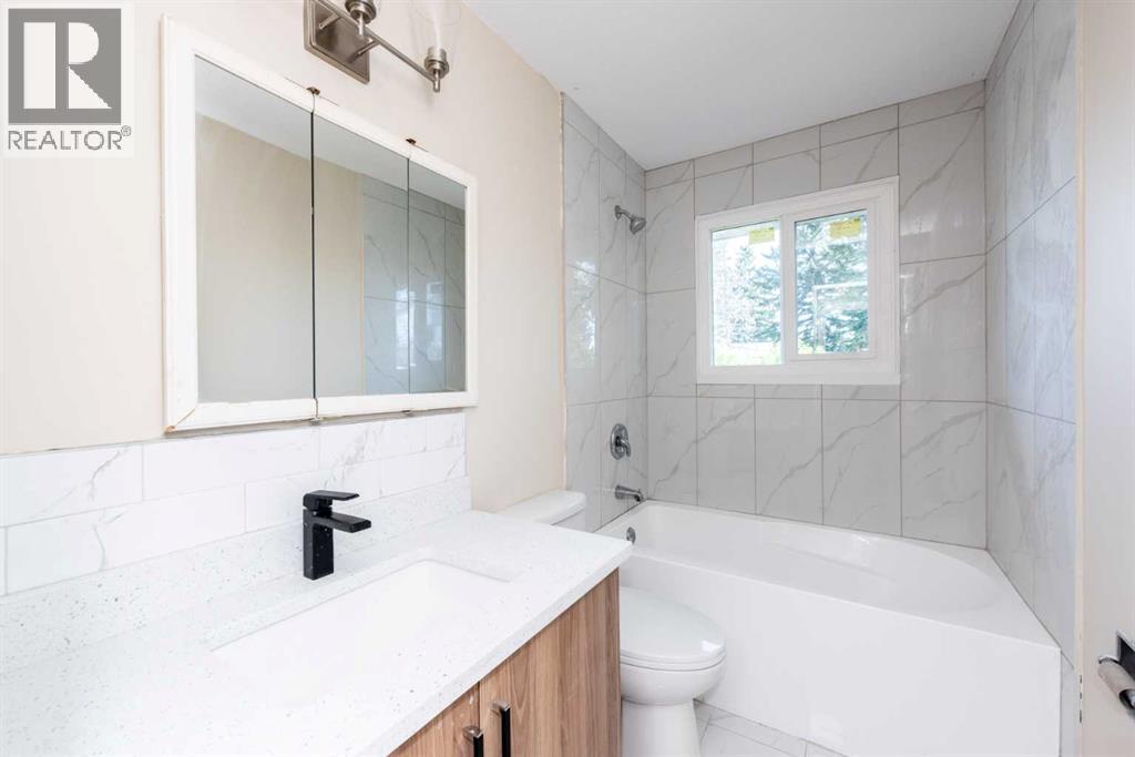 Photo 16 of 5407 14 Avenue Se, Calgary AB