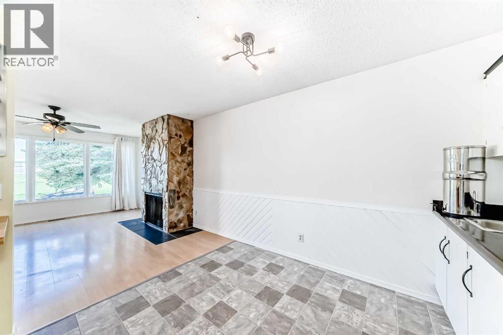 Single Family House Bi-level for Sale in   Avenue NW Bowness Calgary 