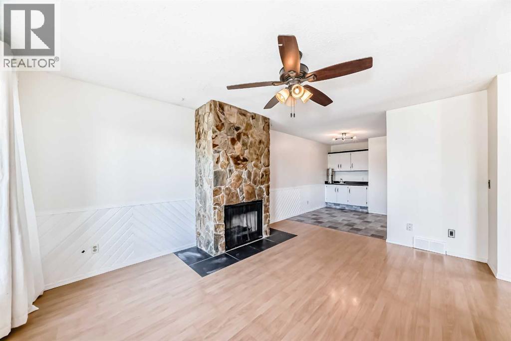 Single Family House Bi-level for Sale in   Avenue NW Bowness Calgary 