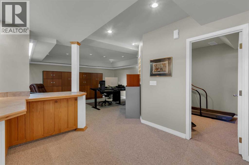 Single Family House for Sale in  Gladstone Road NW Hillhurst Calgary 