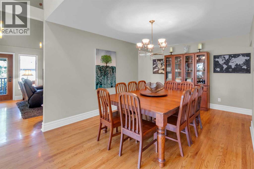 Single Family House for Sale in  Gladstone Road NW Hillhurst Calgary 