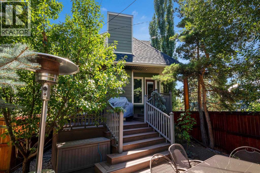 Single Family House for Sale in  Gladstone Road NW Hillhurst Calgary 