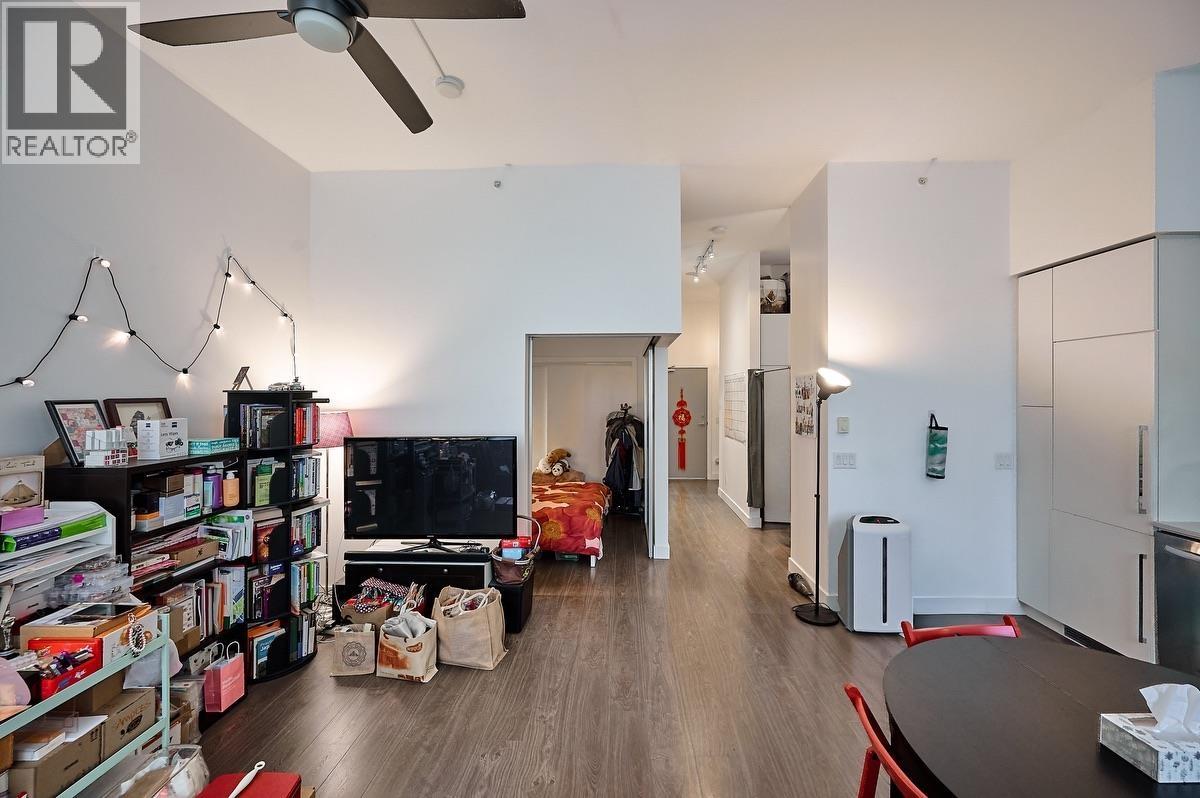 Photo 16 of 307 668 Columbia Street, New Westminster BC