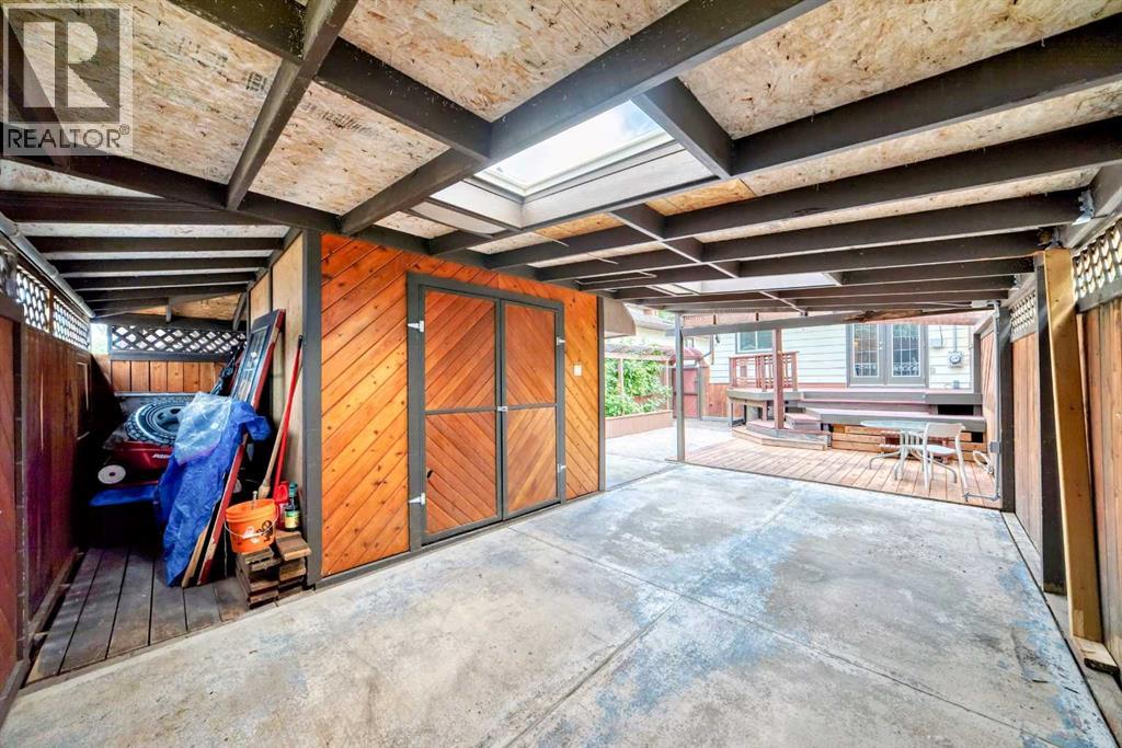Single Family House Bi-level for Sale in   Avenue NW Bowness Calgary 