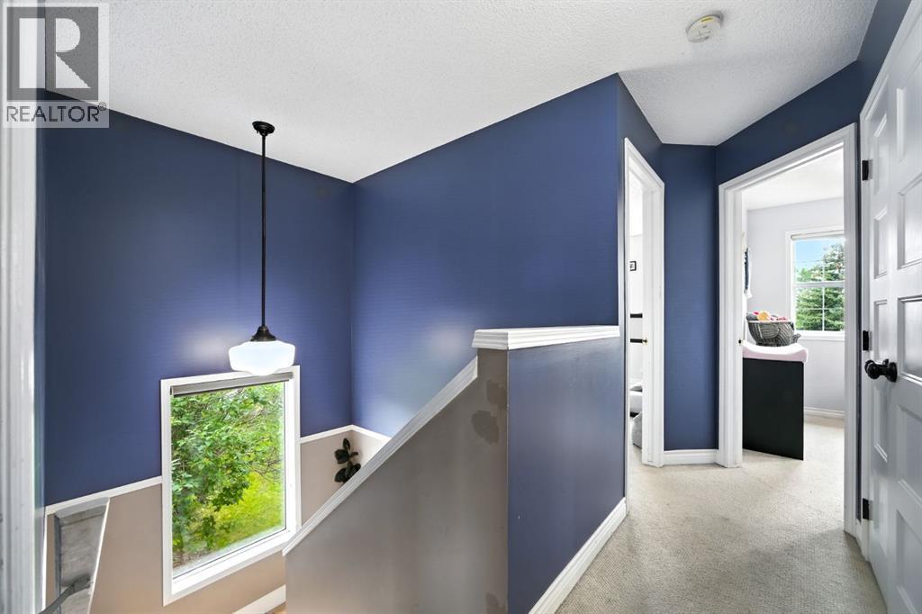 Single Family House for Sale in  Harvest Rose Circle NE Harvest Hills Calgary 