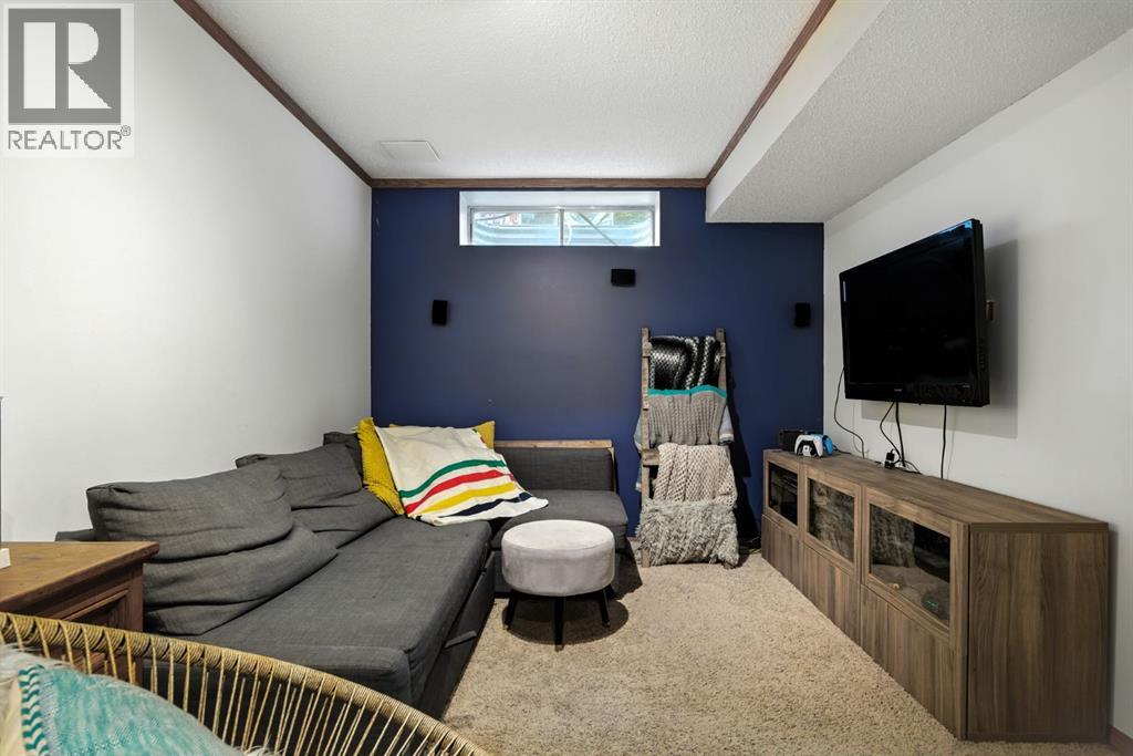Single Family House for Sale in  Harvest Rose Circle NE Harvest Hills Calgary 