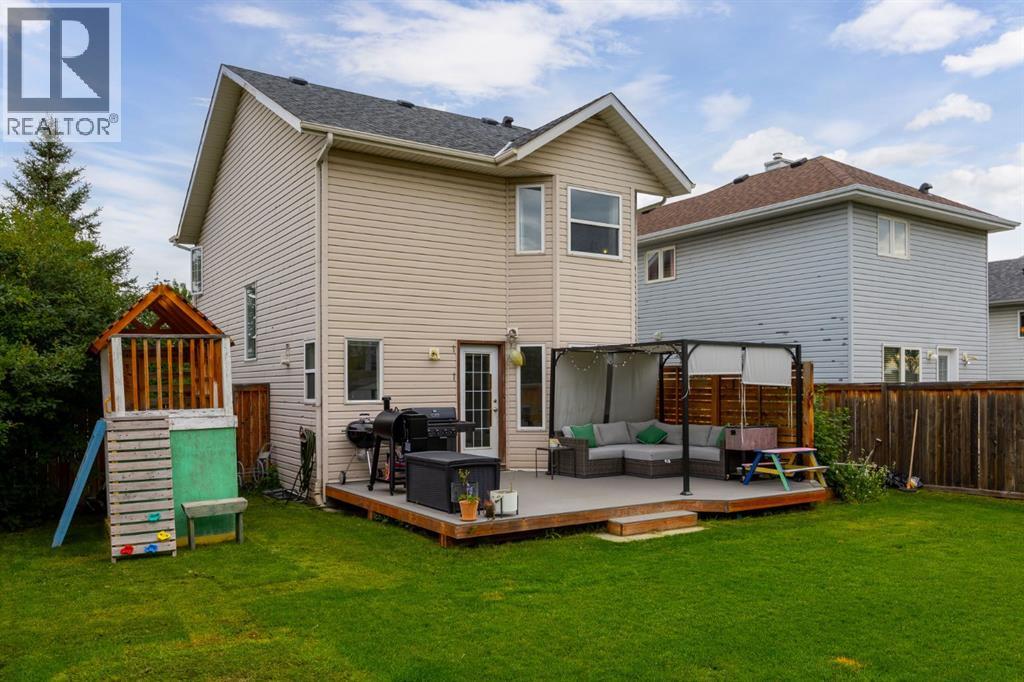 Single Family House for Sale in  Harvest Rose Circle NE Harvest Hills Calgary 