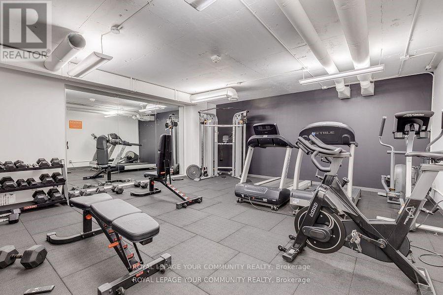 Photo 20 of 211 650 King Street W, Toronto ON