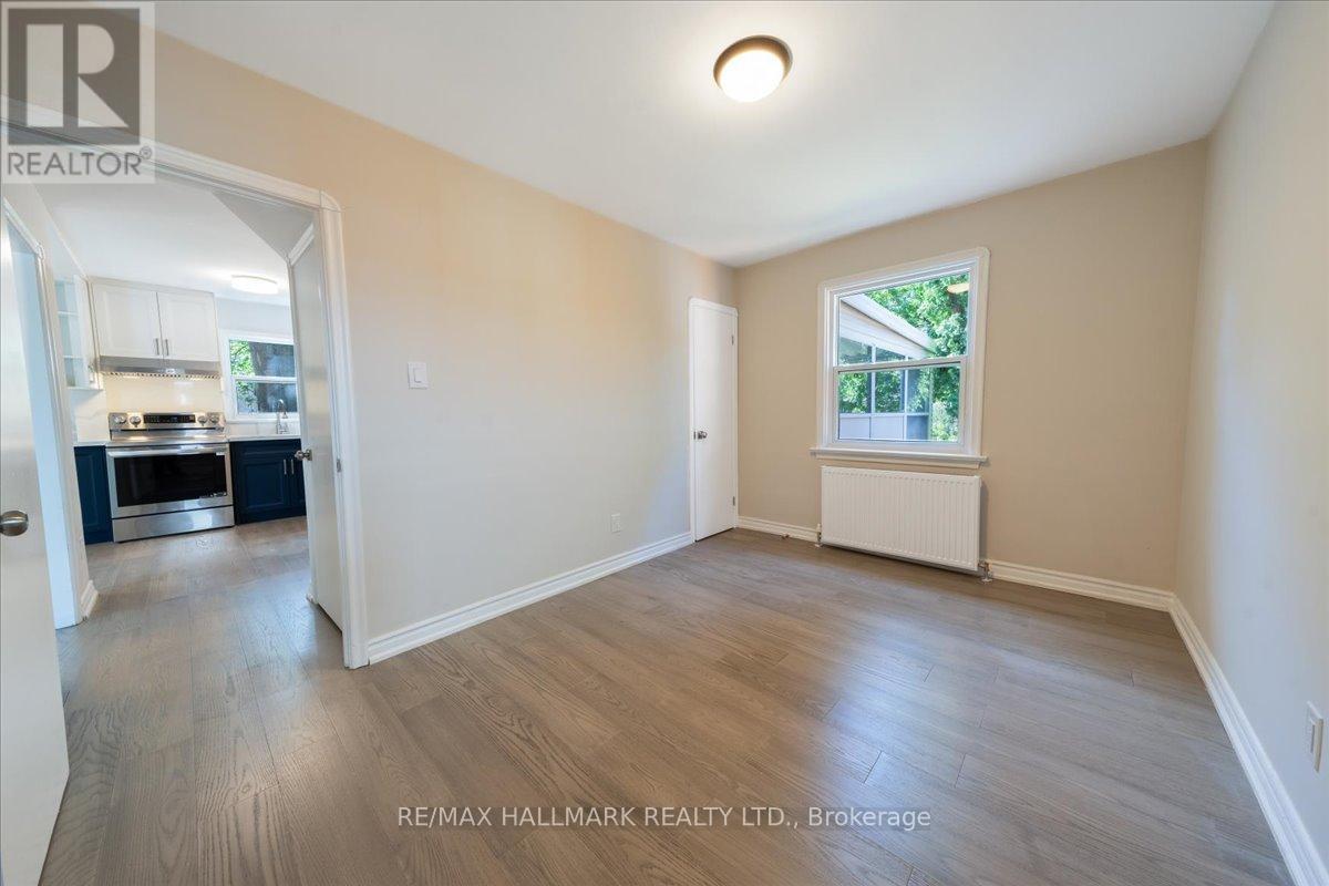 Photo 16 of 16 Willowhurst Crescent, Toronto ON