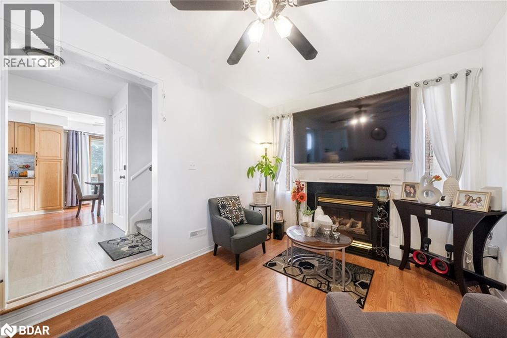 Photo 13 of 41 Widgeon Street, Barrie ON