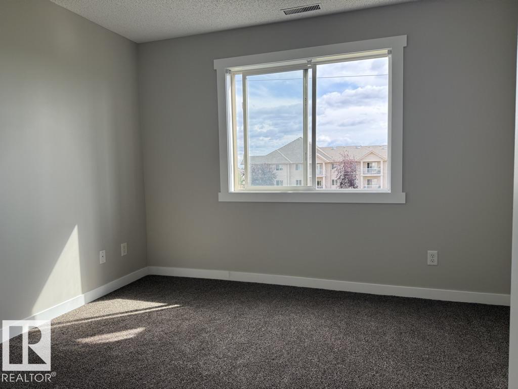 Photo 27 of 316 16303 95 Street Nw, Edmonton AB