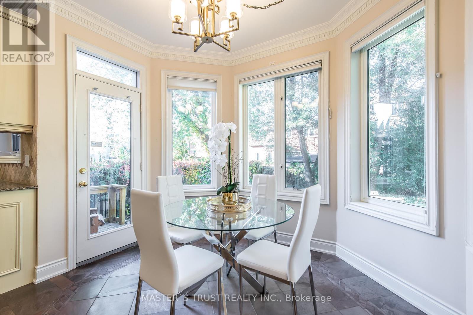 Photo 16 of 242 Empress Avenue, Toronto ON