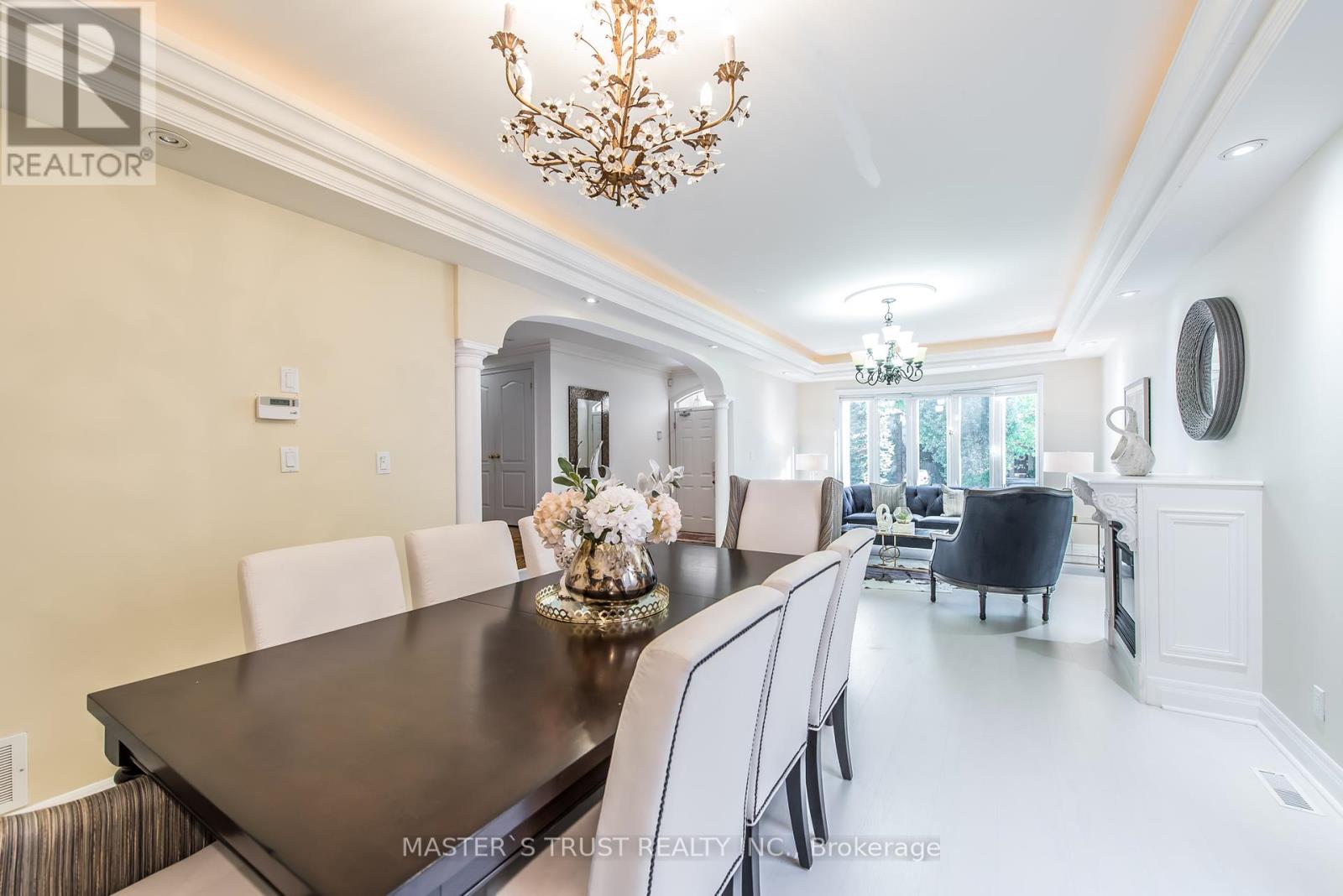 Photo 9 of 242 Empress Avenue, Toronto ON