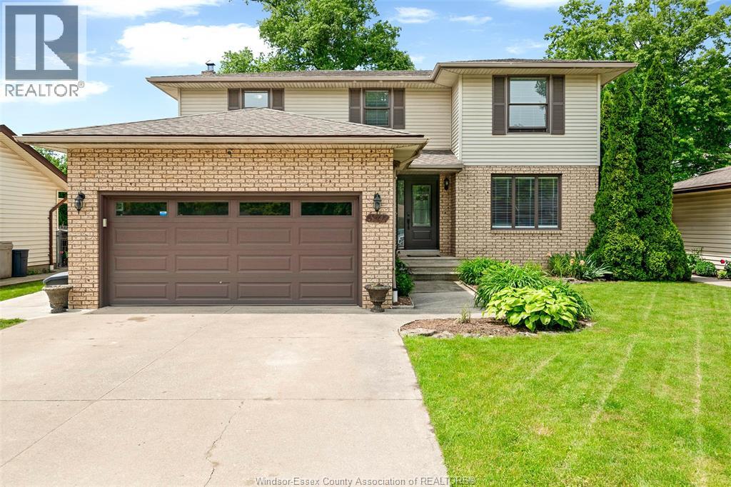 Photo 1 of 374 Ramblewood Drive, Lasalle ON