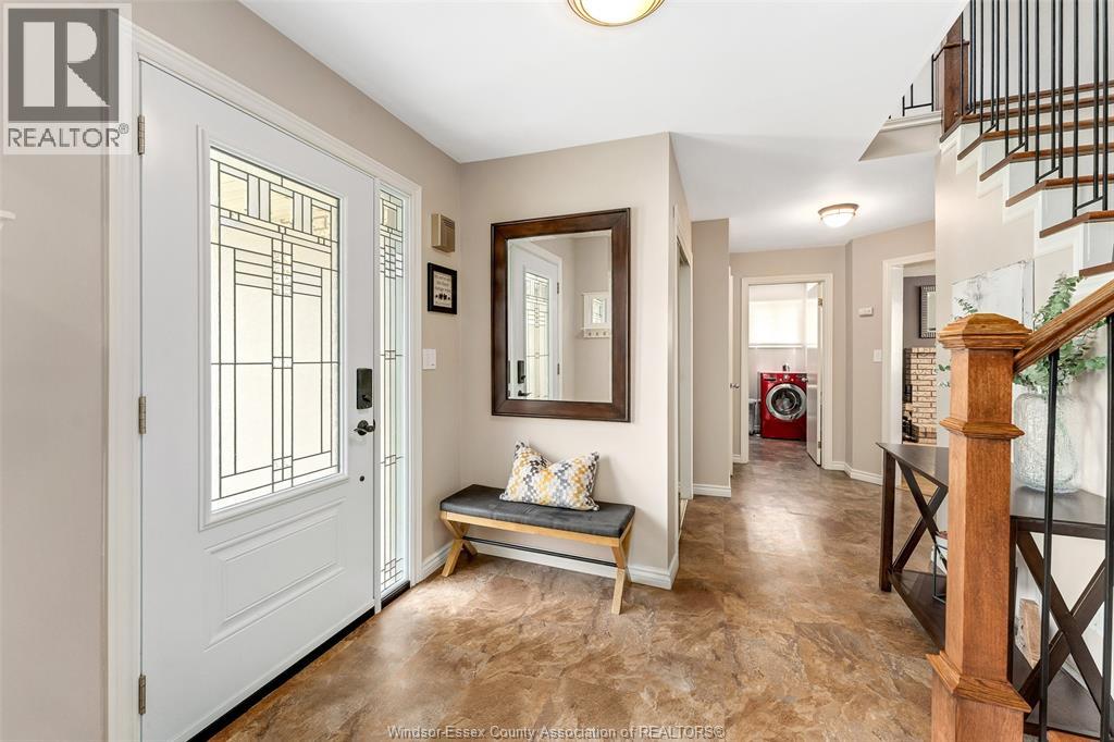 Photo 15 of 374 Ramblewood Drive, Lasalle ON