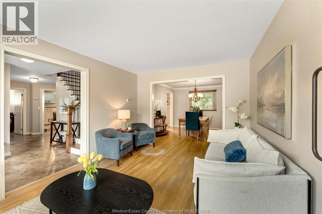 Photo 17 of 374 Ramblewood Drive, Lasalle ON