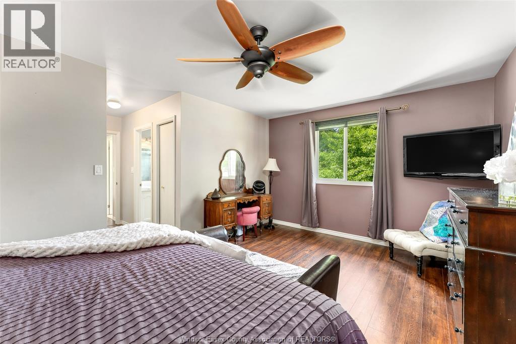 Photo 34 of 374 Ramblewood Drive, Lasalle ON