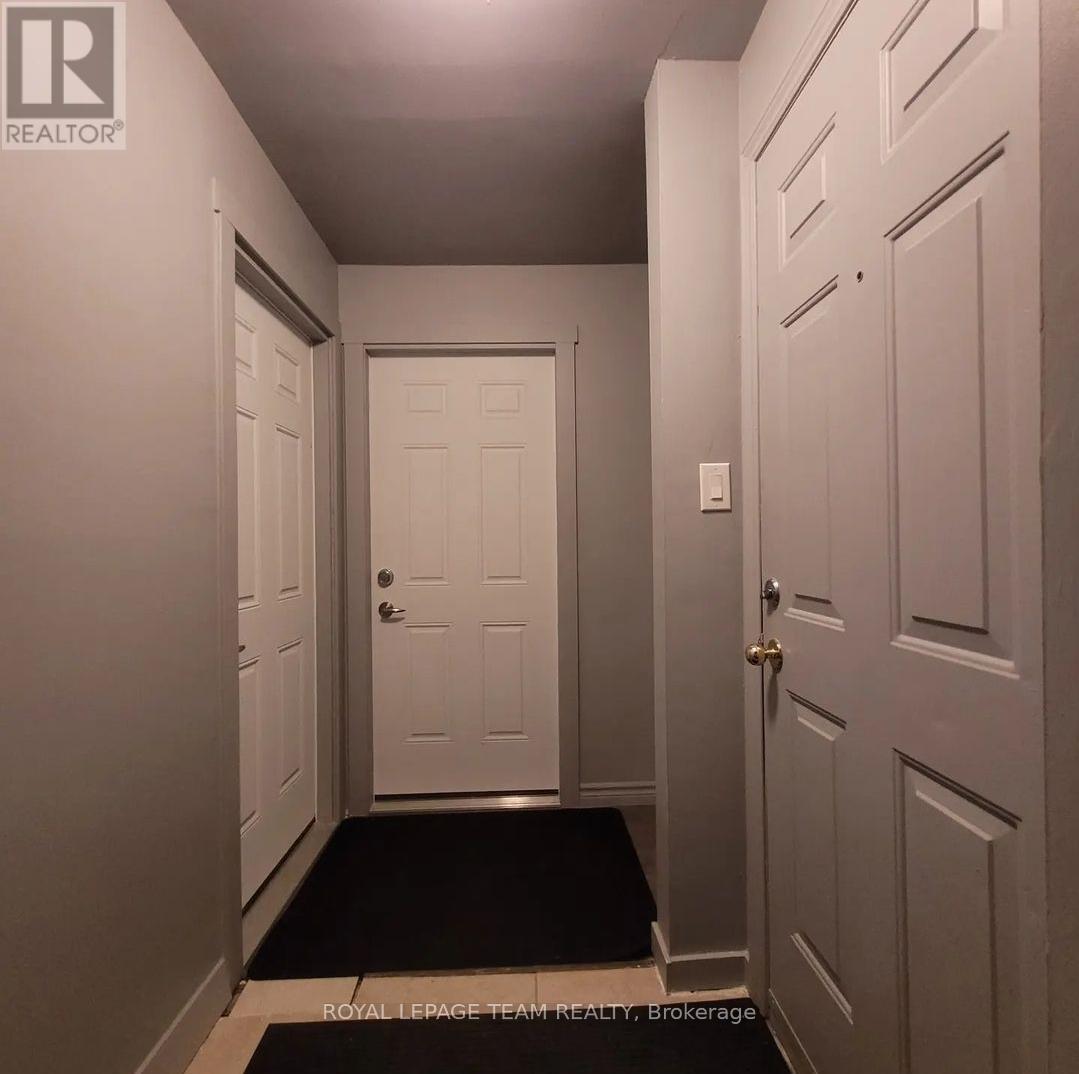 Photo 29 of 1008 St Laurent Boulevard, Ottawa ON