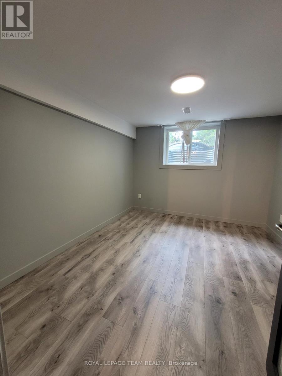 Photo 13 of 1008 St Laurent Boulevard, Ottawa ON