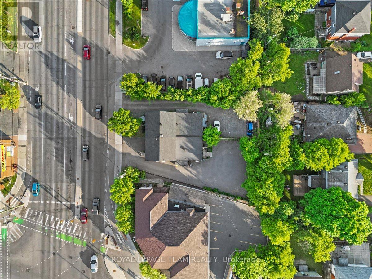 Photo 21 of 1008 St Laurent Boulevard, Ottawa ON