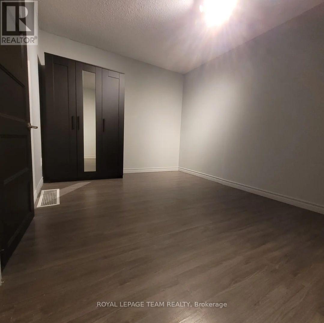 Photo 5 of 1008 St Laurent Boulevard, Ottawa ON