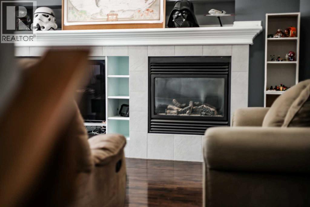 Single Family House for Sale in #   Avenue NE Tuxedo Park Calgary 