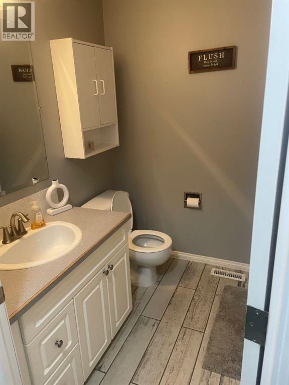 Photo 7 of 8879 108 Avenue, Grande Prairie AB