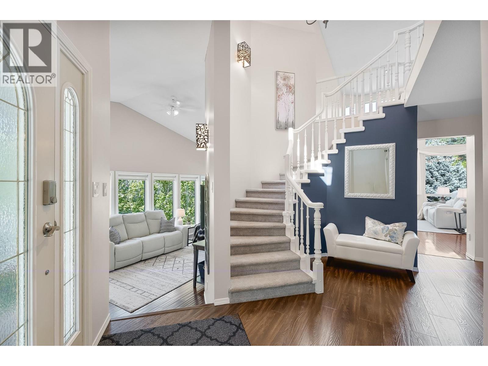 Photo 4 of 4938 Uplands Drive, Kamloops BC