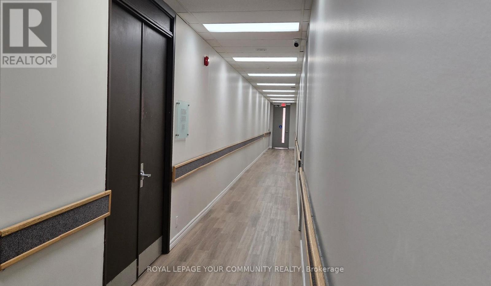 Photo 5 of 305 1470 Don Mills Road, Toronto ON