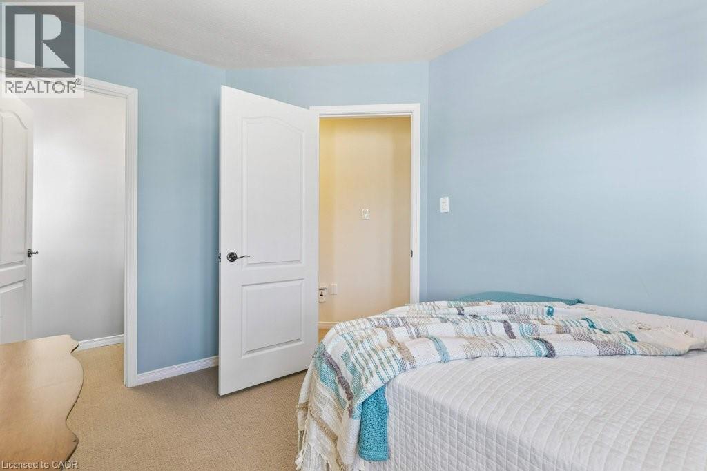 Photo 24 of 102 Trowbridge Street, Breslau ON