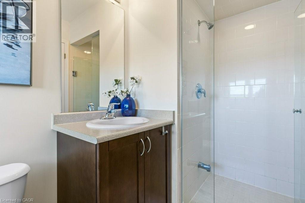 Photo 18 of 102 Trowbridge Street, Breslau ON