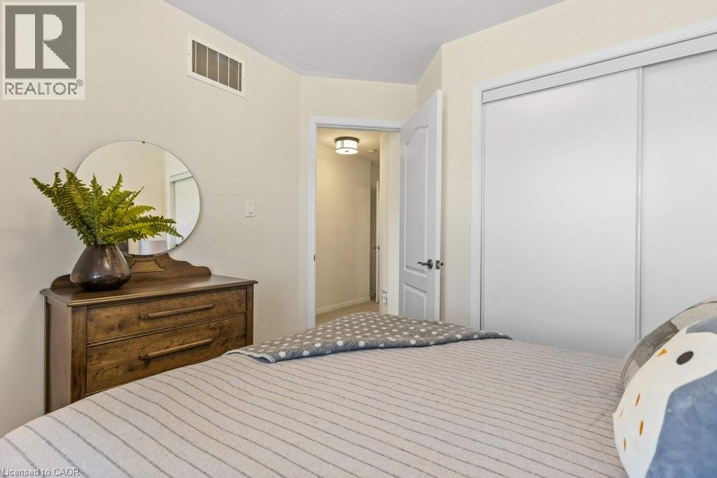 Photo 22 of 102 Trowbridge Street, Breslau ON