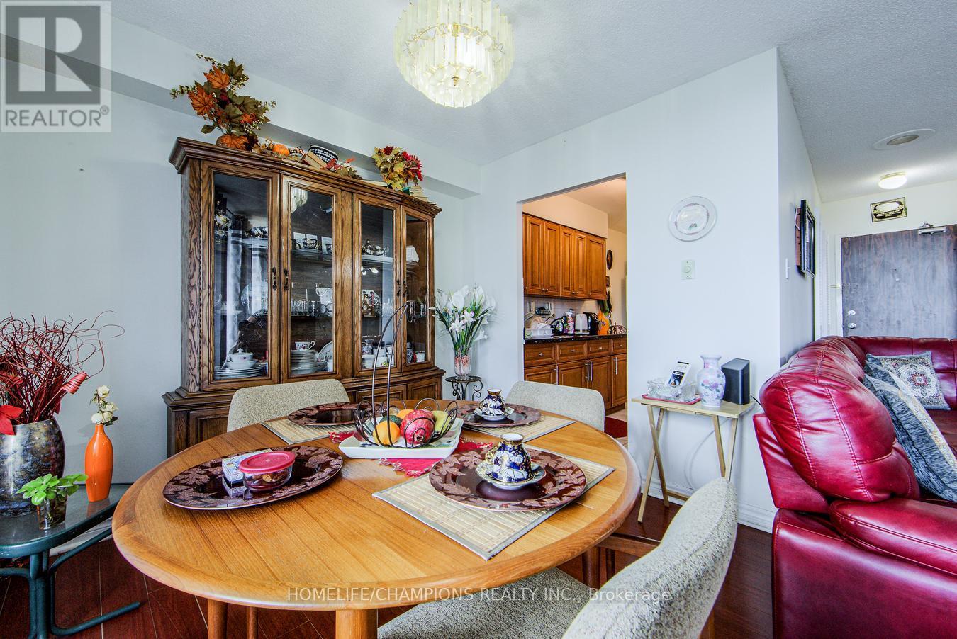Photo 17 of 804 301 Prudential Drive S, Toronto ON