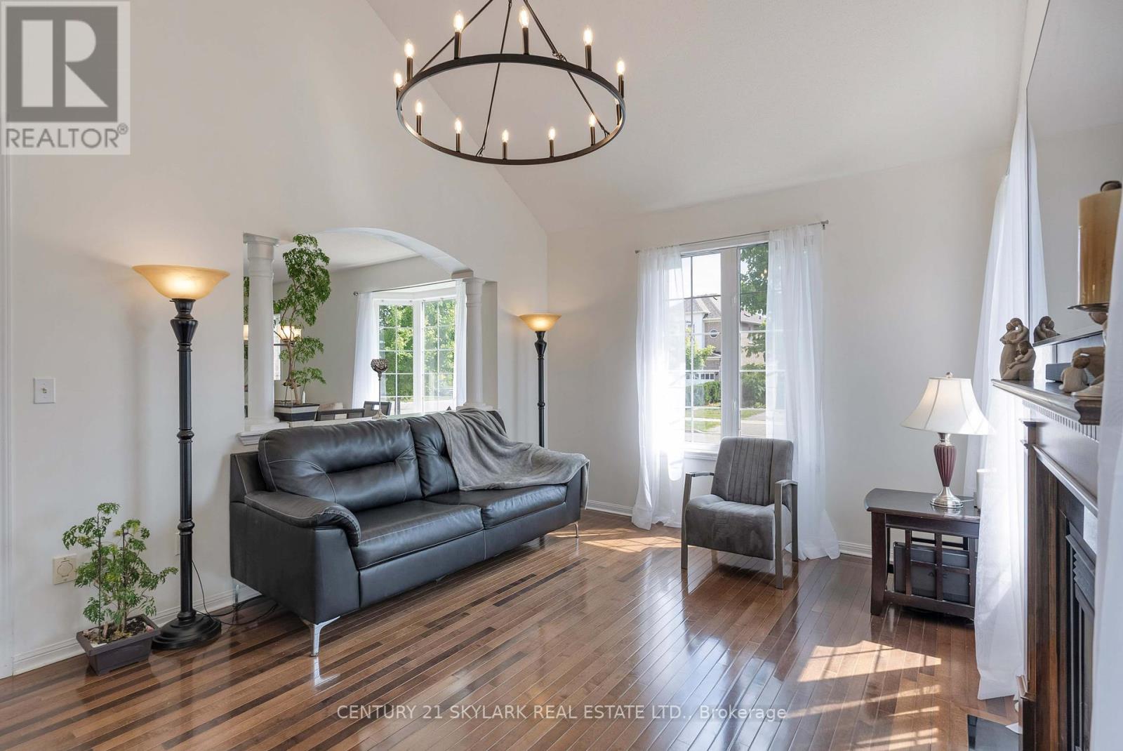Photo 12 of 149 Newman Avenue, Richmond Hill ON