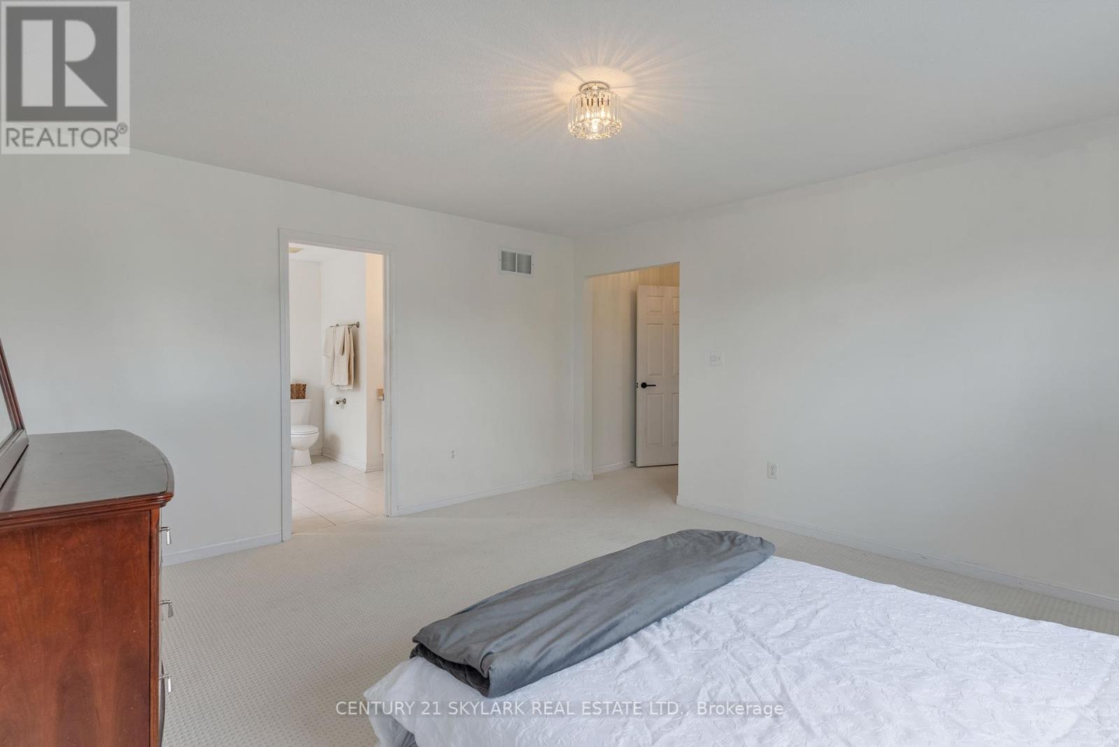 Photo 26 of 149 Newman Avenue, Richmond Hill ON