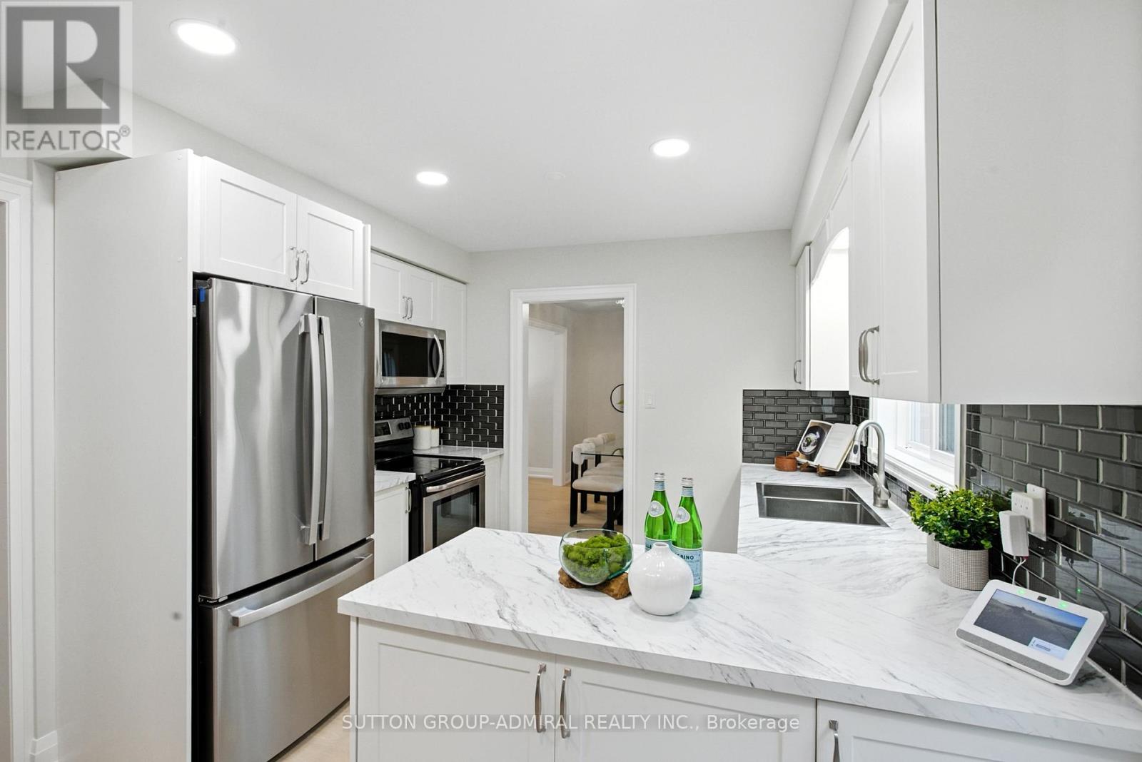 Photo 14 of 14 Willowbrook Road, Markham ON