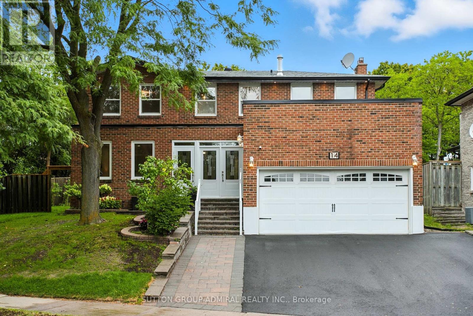 Photo 3 of 14 Willowbrook Road, Markham ON