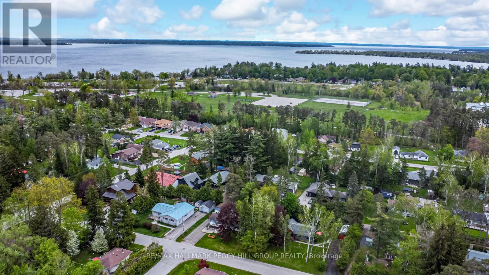 Photo 2 of 759 Florence Road, Innisfil ON