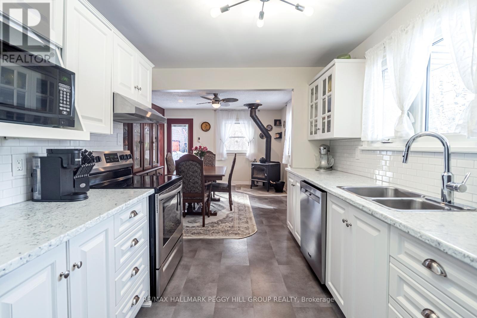 Photo 7 of 759 Florence Road, Innisfil ON