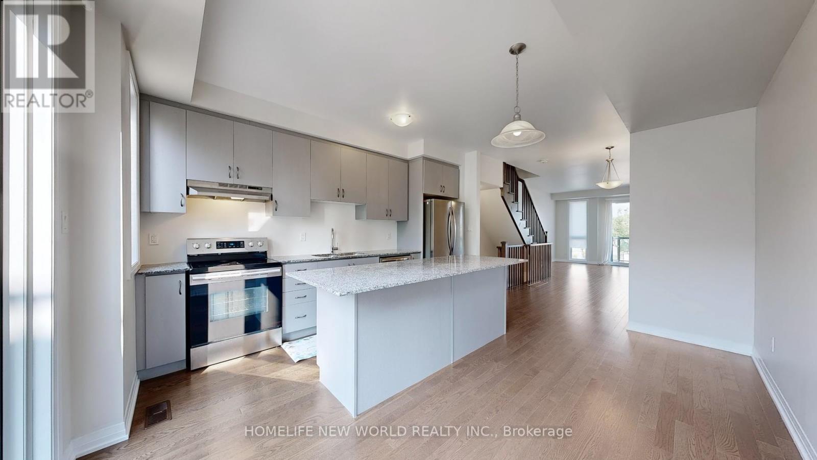 Photo 6 of 1697 Bur Oak Avenue, Markham ON