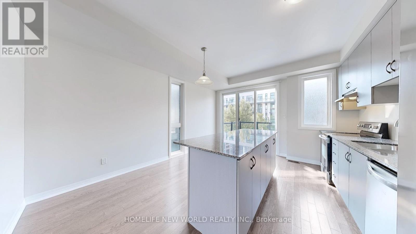 Photo 8 of 1697 Bur Oak Avenue, Markham ON