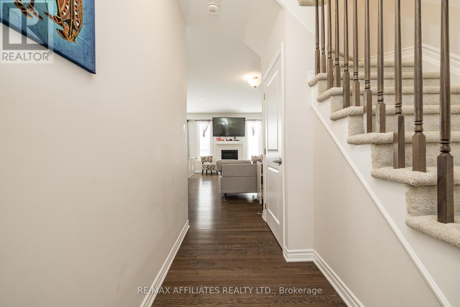 Photo 6 of 310 Livery Street, Ottawa ON