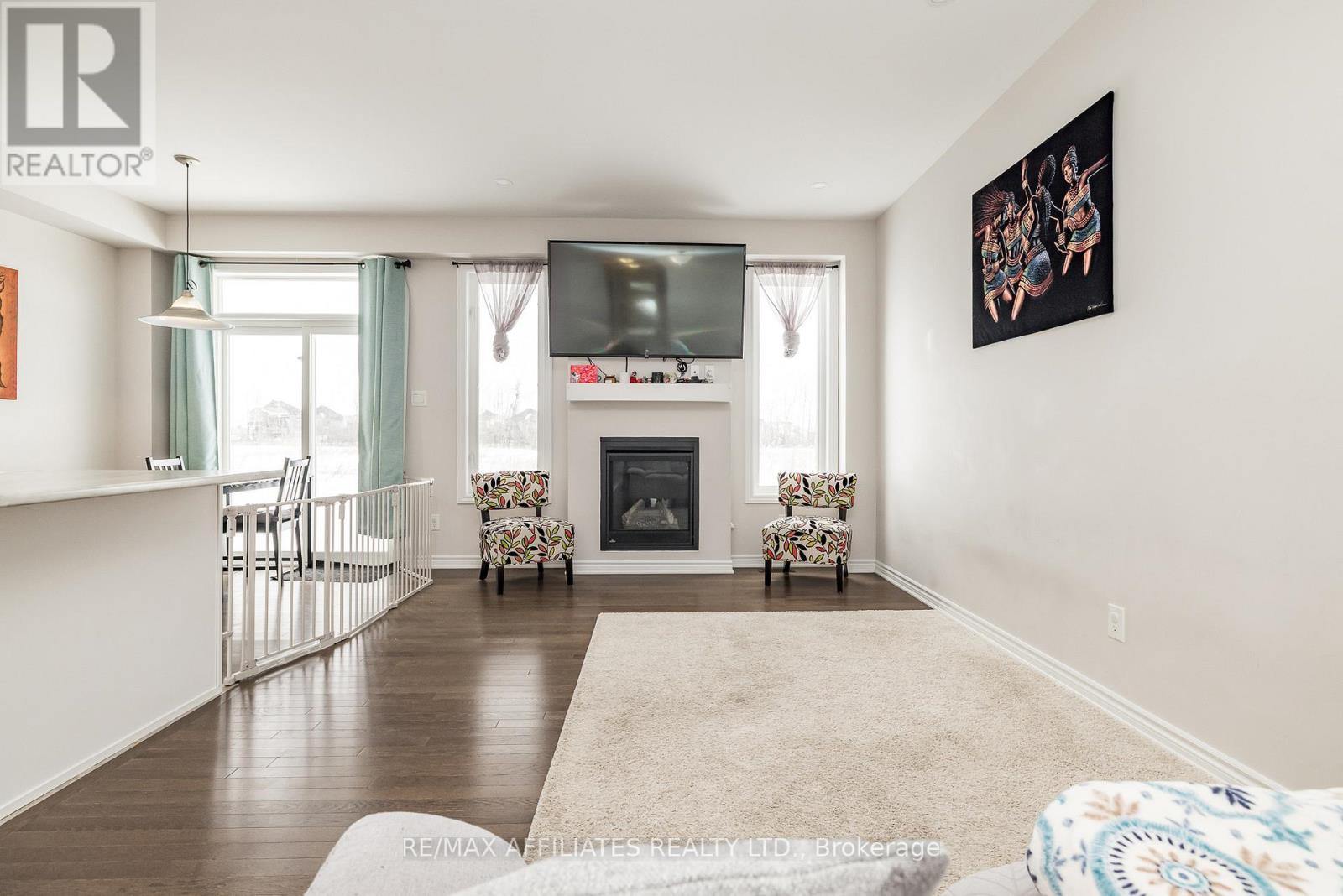 Photo 7 of 310 Livery Street, Ottawa ON