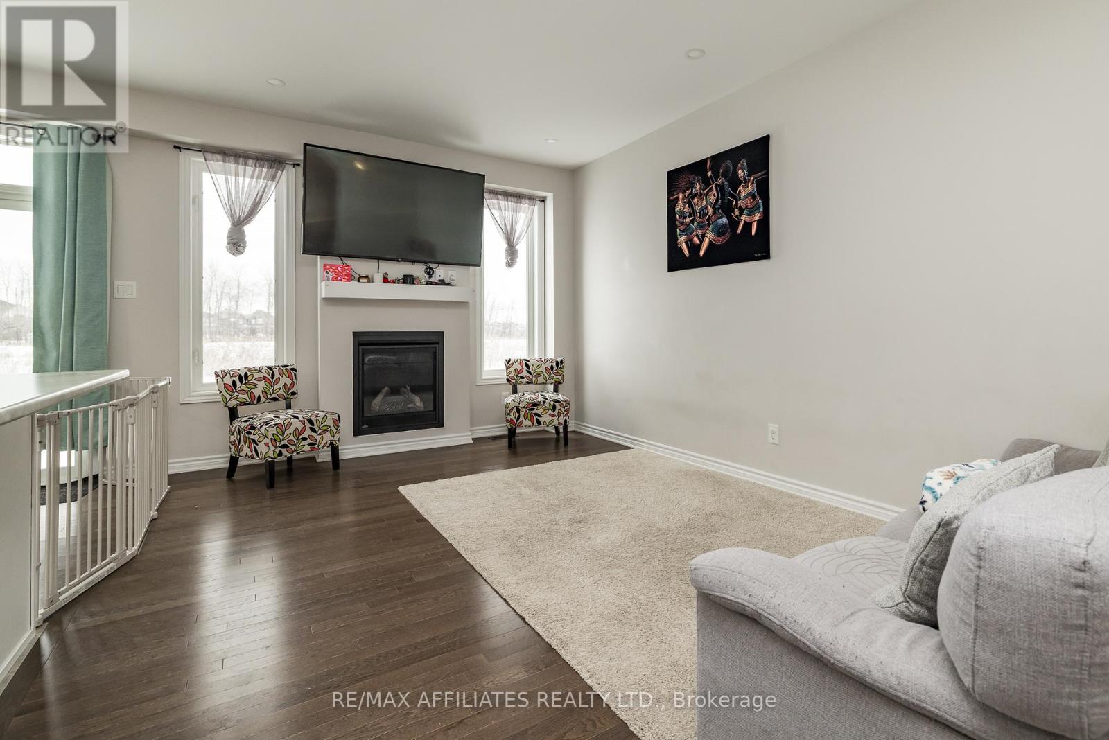 Photo 8 of 310 Livery Street, Ottawa ON