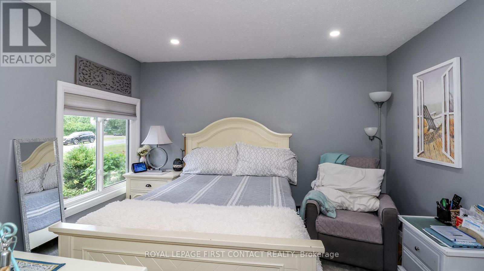 Photo 39 of 14 Conder Drive, Oromedonte ON